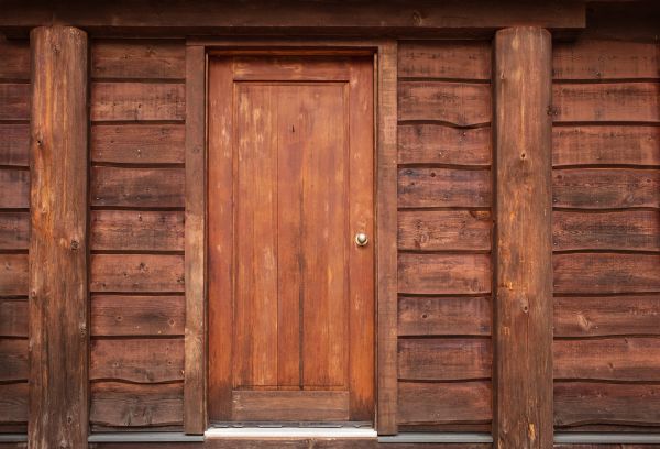 Log Cabin Siding Installation in Fort Worth