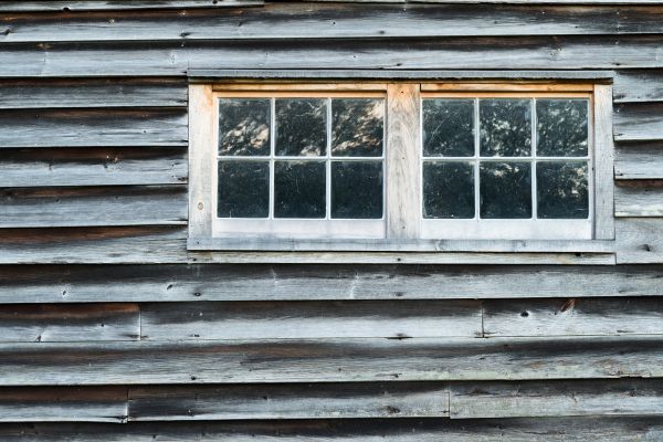 Barn Wood Siding Installation in Fort Worth
